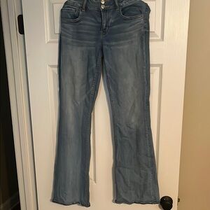American Eagle Women's Blue Jeans